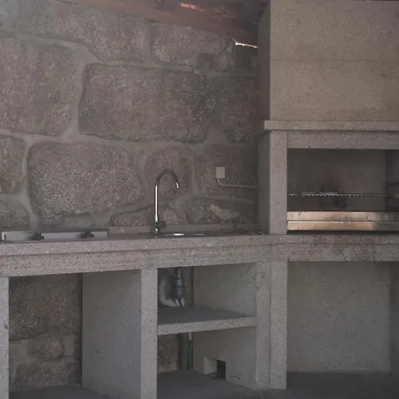 Casas Da Travessoa Guest house Marco de Canaveses