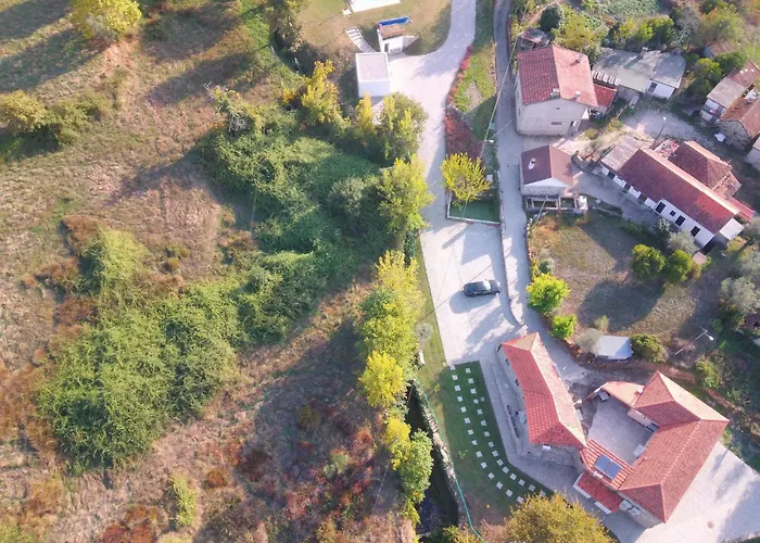 Casas Da Travessoa *