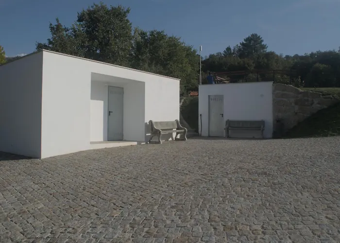 Casas Da Travessoa Pensión *